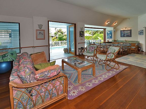 Lower Living room