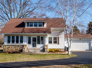 11009 2nd St, Roscoe, IL 61073