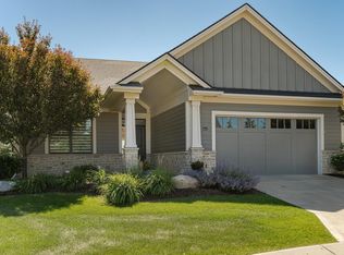 1062 Fox Hill Ln SW, Rochester, MN 55902