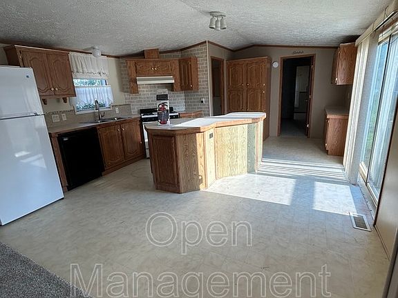 2nd image of 301 Mantle Ave #343