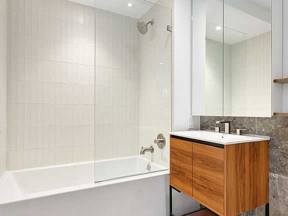 5th image of 150 Noll St #2G