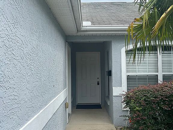 2nd image of 10411 SW 85th Ct
