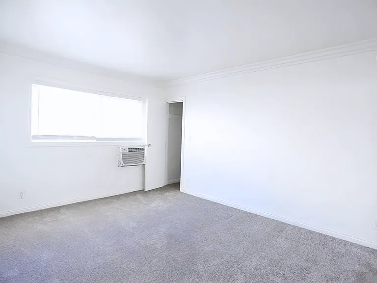 Now Leasing! Gorgeous 1-Bedroom At 216 S. Gale Dr Beverly Hills, Ca 90211 — Photo 27
