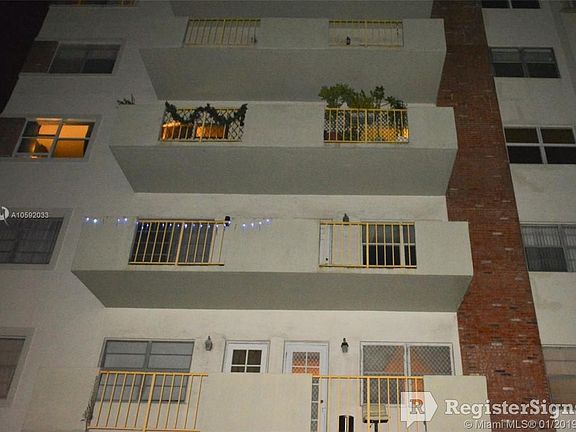 4th image of 1130 11th St APT 4K