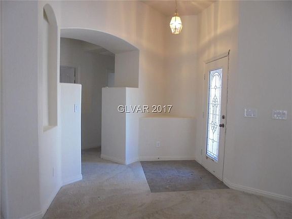 3rd image of 6109 Alderley Ct