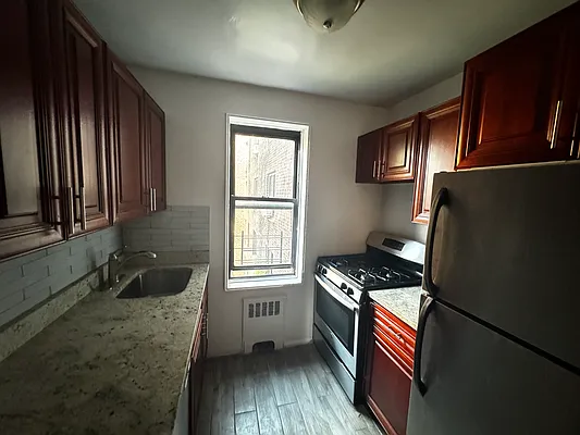 Rented by EXP Realty | media 15