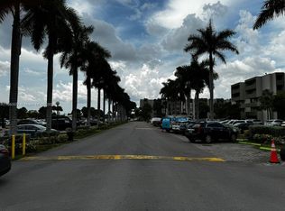 10090 NW 80th Ct APT 1230, Hialeah Gardens, FL 33016