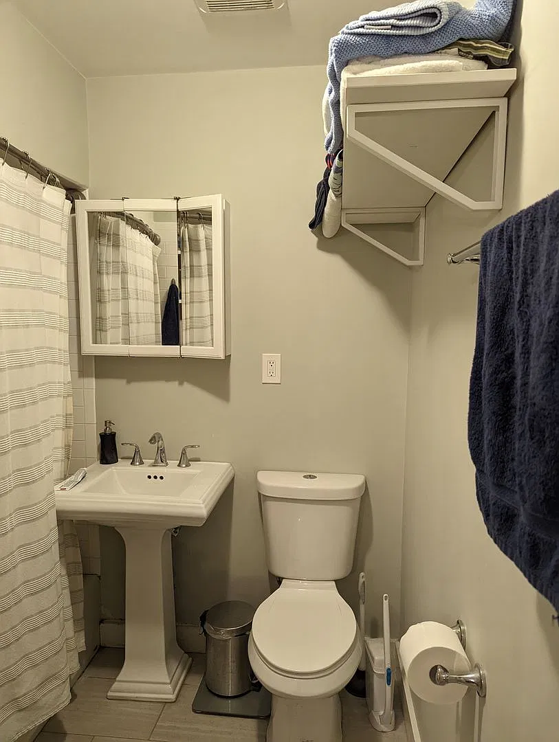 127 Bay State Road — Photo 4