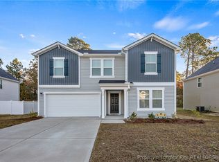 320 Hallow Oak St, Spring Lake, NC 28390