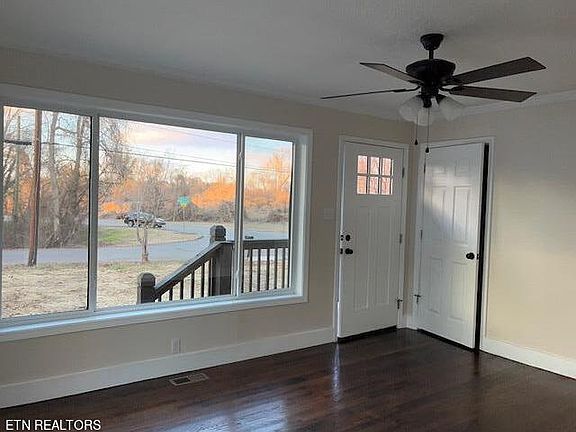 2nd image of 1720 Hillwood Dr