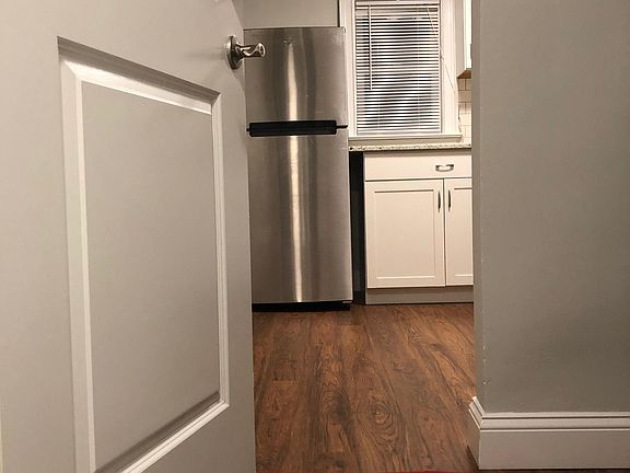 Entrance Into Apartment B