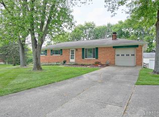 1021 Cherokee Dr, Mason, OH