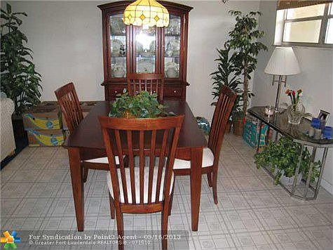 3rd image of 300 S Hollybrook Dr APT 306