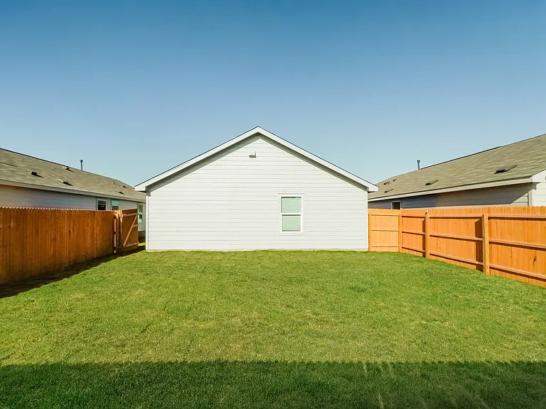8806 Barrow Path — Photo 15