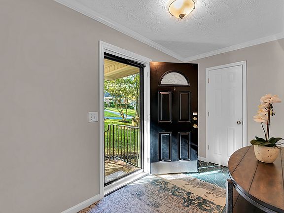 5th image of 53 Doverdale Rd
