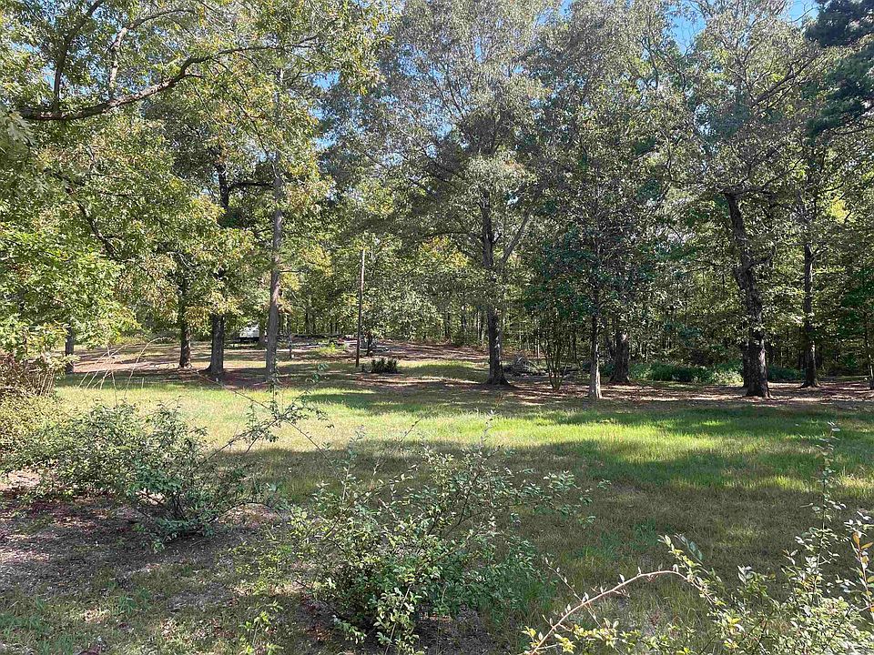 1st image of 179 Eleven Oaks Trl