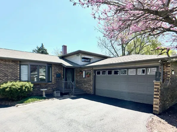 1901 N Rensselaer St, Griffith, IN 46319