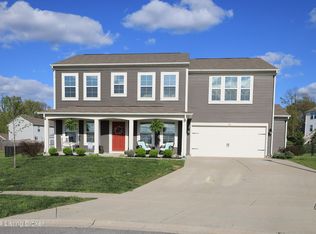 140 Eagles Crest Ct, Mount Washington, KY 40047