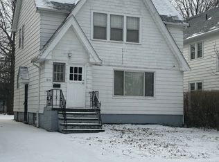 1514 E 204th St, Euclid, OH 44117