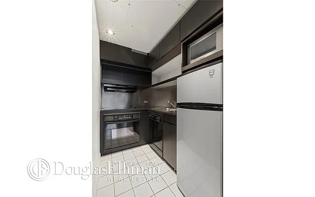 Rented by Douglas Elliman | media 12