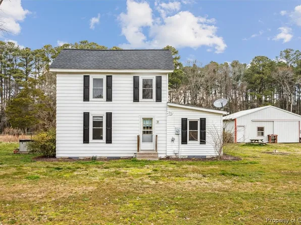299 Greene Rd, Mathews, VA 23109