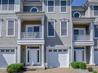 32 Crane Ct, Stafford Twp, NJ 08050