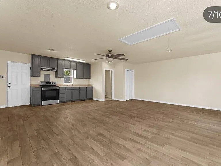 2733 Kay Ave #B — Photo 2