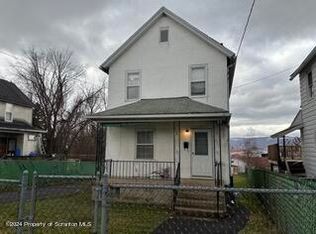124 Harrison St, Dunmore, PA 18512