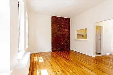 Rented by Triumph Property Group