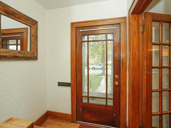 3rd image of 124 Highland Ave