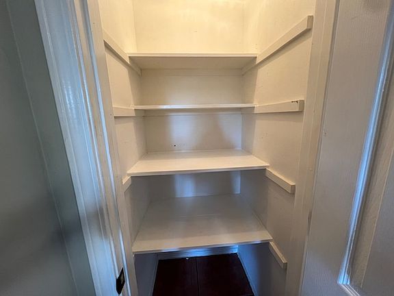 5th image of 3724 Teri Lynn Dr