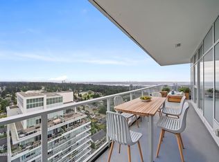 657 Whiting Way #3504, Coquitlam, BC V3J0J6