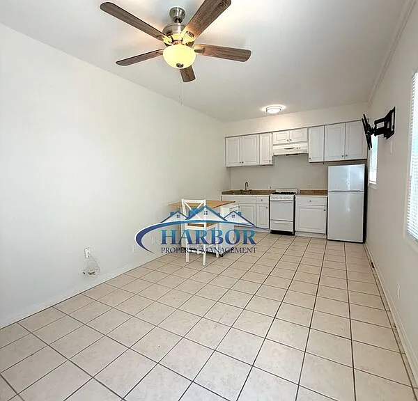 154-156 Paseo De La Concha — Photo 4