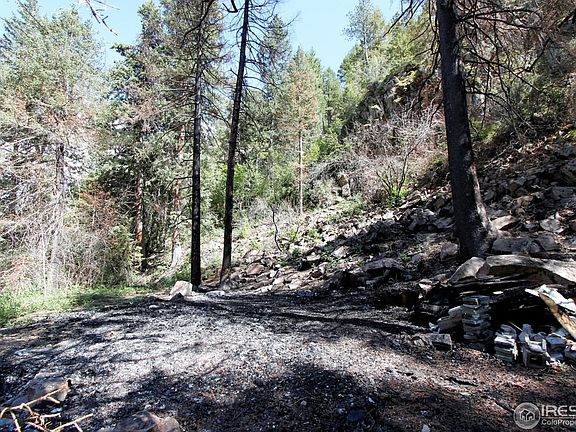 3rd image of 511 Riverside Dr
