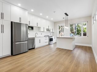 19 Burlington St, Toronto, ON M8V 2L1