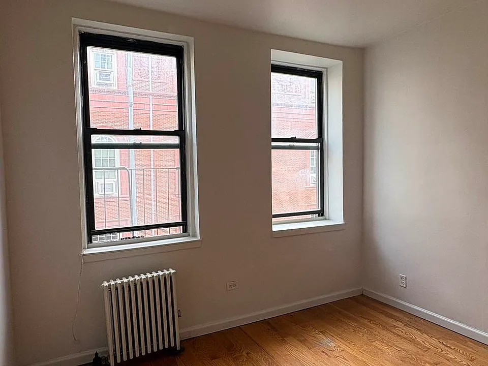 46 Allen St #5D