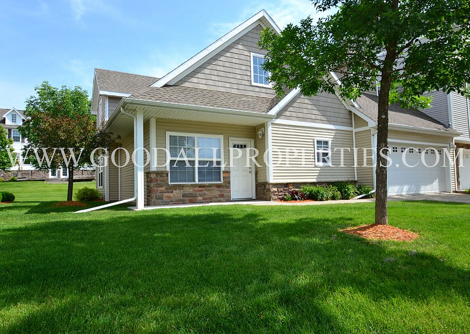 1st image of 15207 Townsend Ave
