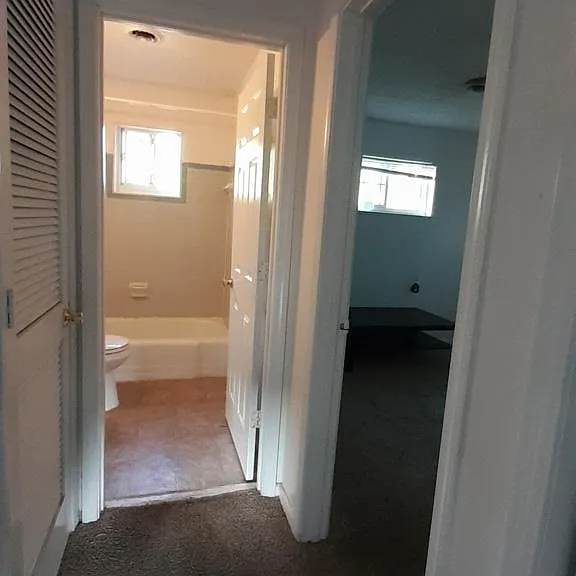 Westhampton Court — Photo 12