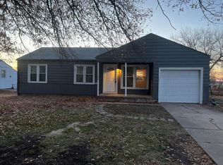 531 N 8th St, Towanda, KS 67144