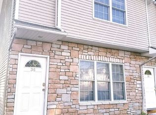 36 Maple Ave, Waldwick, NJ 07463