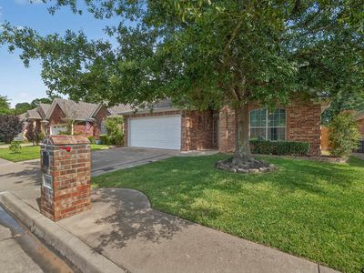1869 Hollylake Cir, Tyler, TX, 75703