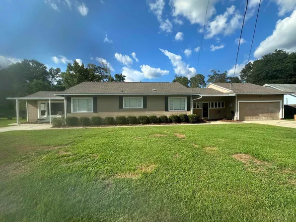239 Oak St, Denham Springs, LA 70726