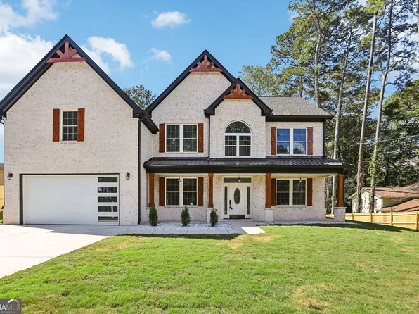 4656 Matterhorn Dr, Lilburn, GA 30047