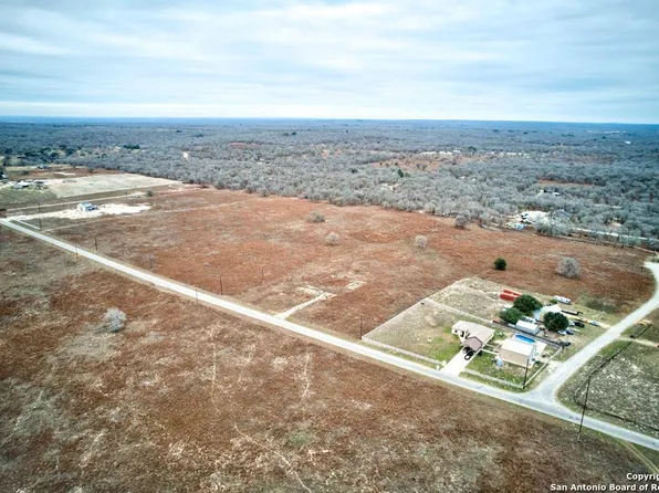 787 lake valley LOT 14, La Vernia, TX 78121
