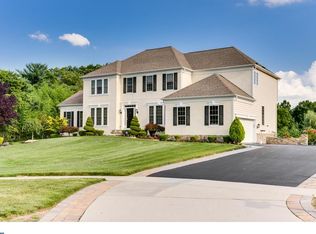 7 Windward Way, Trenton, NJ 08690