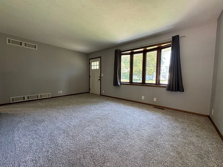 6314 Knox Ave S — Photo 9