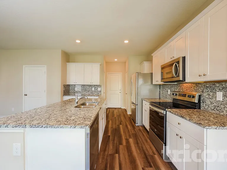14616 Maple Ter — Photo 5