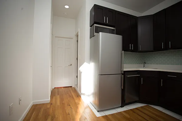 Rented by Blip LLC | media 13