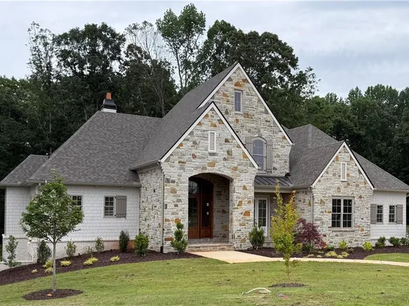 5309 Founders Way, Flowery Branch, GA 30542