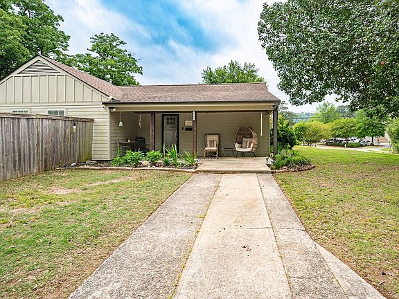 4th image of 1704 Magnolia Ave